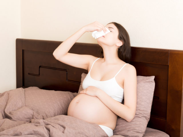 Alergia w ciąży: jak sobie z nią radzić?