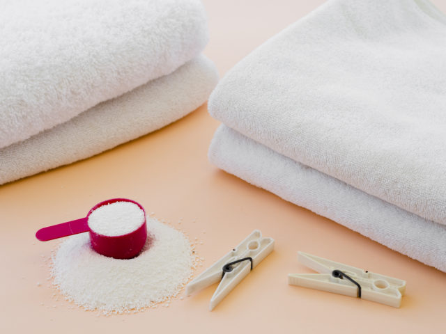 Uczulenie na proszek do prania: przyczyny, objawy i leczenie