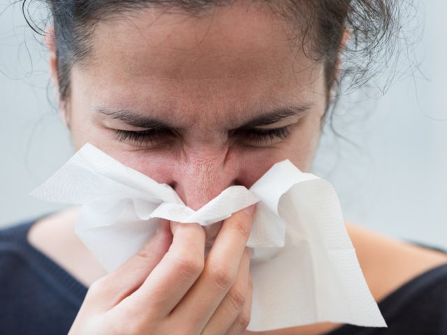 Alergiczne zapalenie zatok – przyczyny, objawy i leczenie