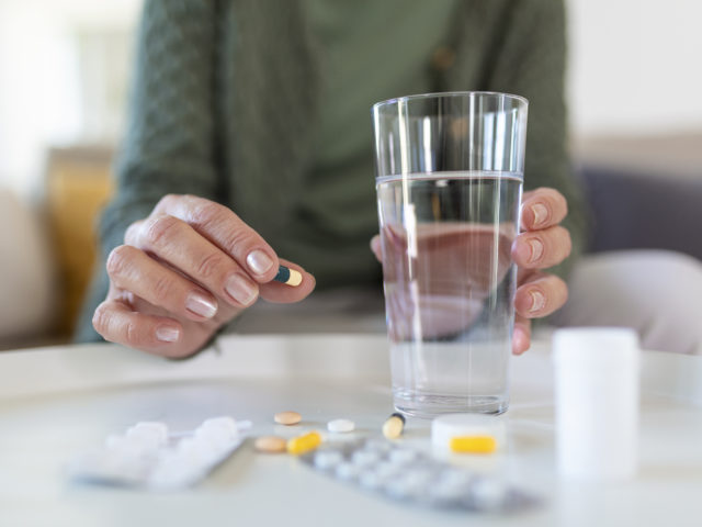 Opioidowe leki przeciwbólowe: czym są i jak działają?