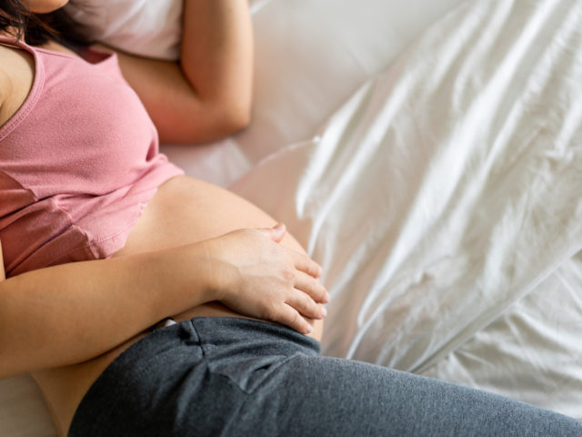Opryszczka w ciąży – leczenie i domowe sposoby