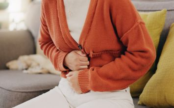 Bulgotanie w brzuchu i wodnista biegunka: co oznacza?