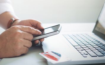 Recepta online z refundacją – jak uzyskać zniżkę na leki przez internet?