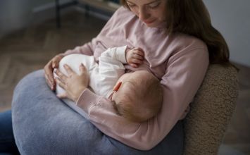 Ibuprofen a karmienie piersią – czy jest bezpieczny dla dziecka?