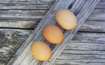 Jajka a cholesterol: czy jajka podnoszą poziom cholesterolu?