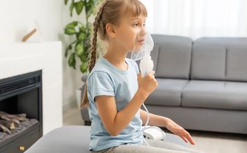 Astma oskrzelowa u dzieci: objawy, przyczyny, leczenie, skutki